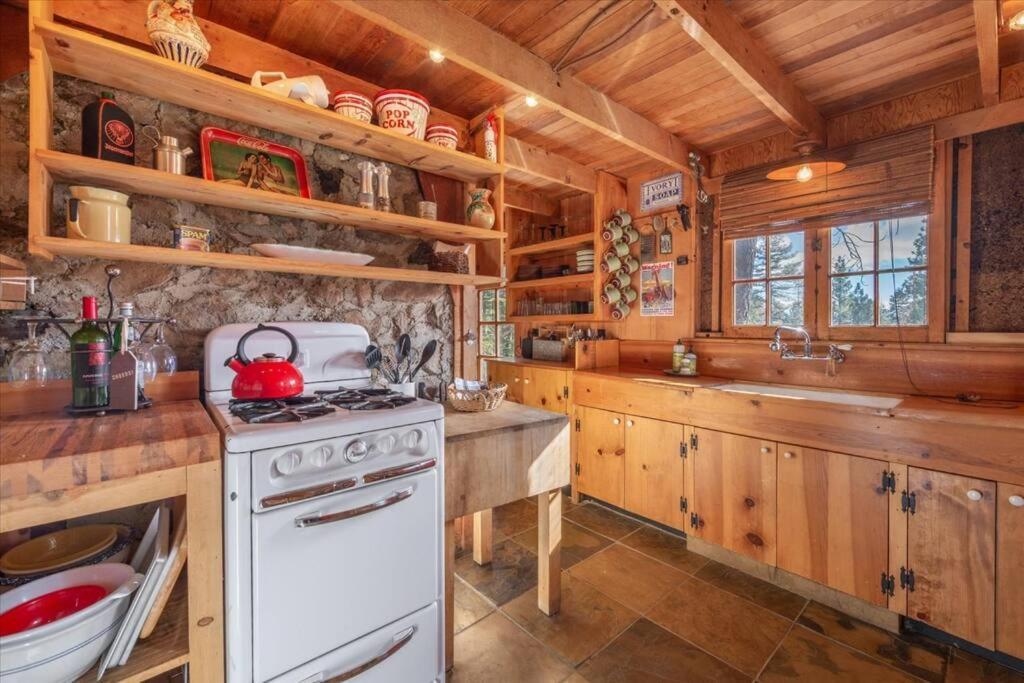 Coziest Cabin In Tahoe W Stone Fireplace Comfy Beds Close To Slopes & Lake Carnelian Bay Esterno foto