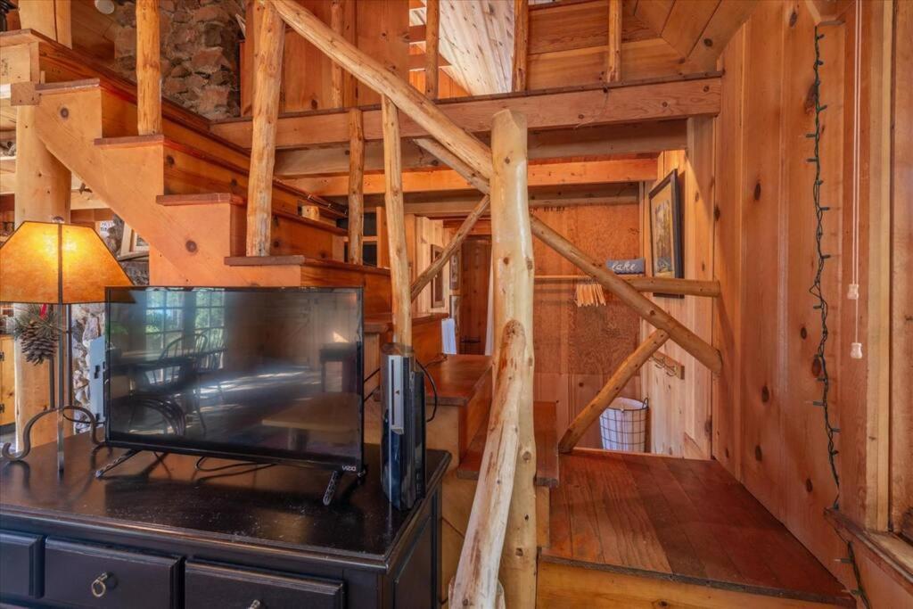 Coziest Cabin In Tahoe W Stone Fireplace Comfy Beds Close To Slopes & Lake Carnelian Bay Esterno foto